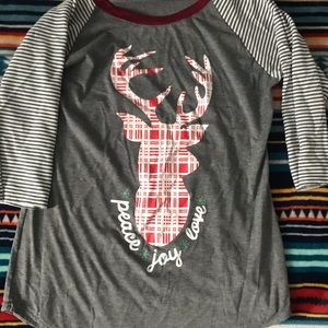 3/4 sleeve Christmas top